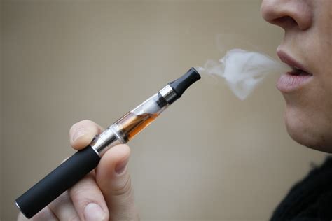 Electronic cigarette/tobacco .